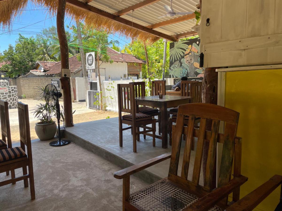 Banana Surf House Hotel Arugam Bay Luaran gambar