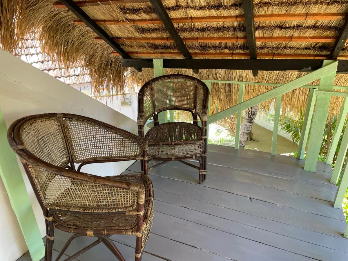 Banana Surf House Hotel Arugam Bay Luaran gambar