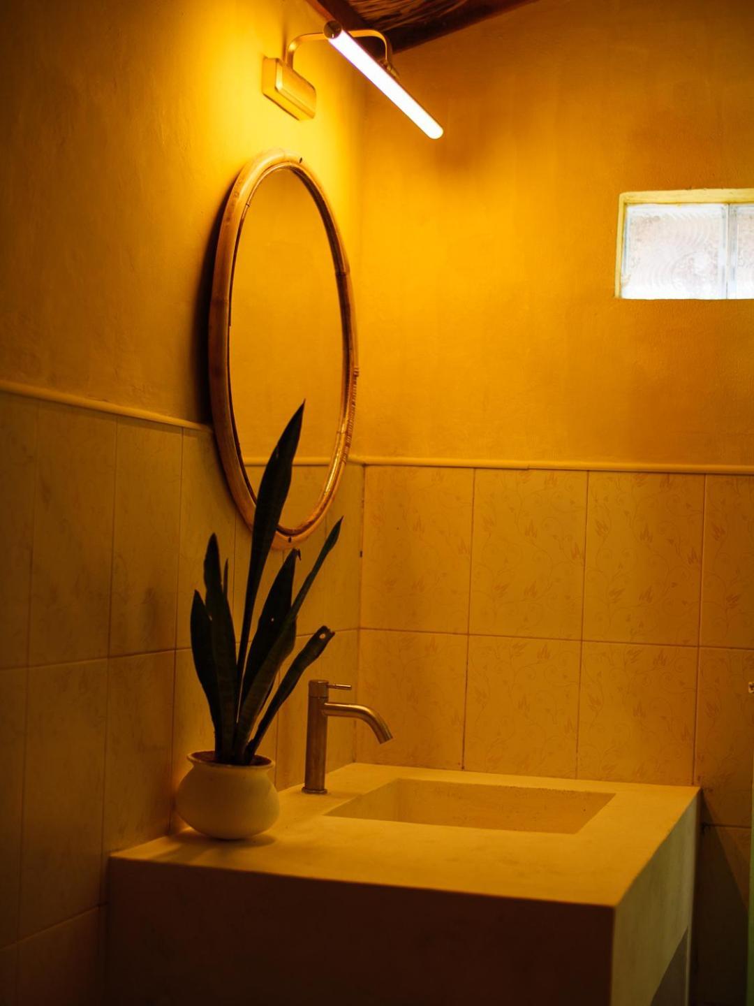 Banana Surf House Hotel Arugam Bay Luaran gambar